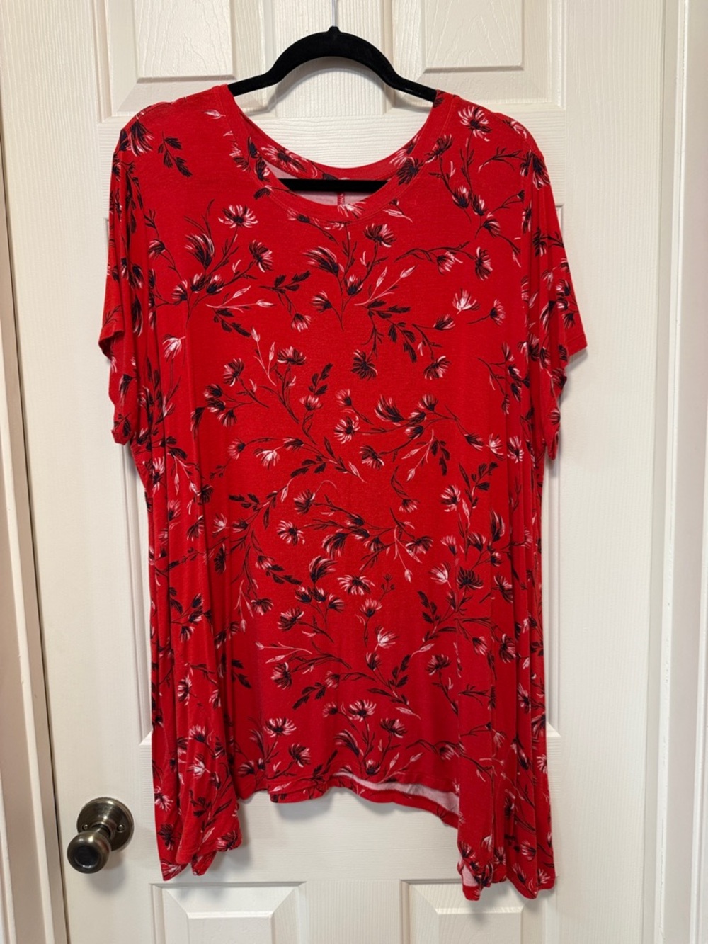 new directions Red Floral Short-Sleeve Tunic Top